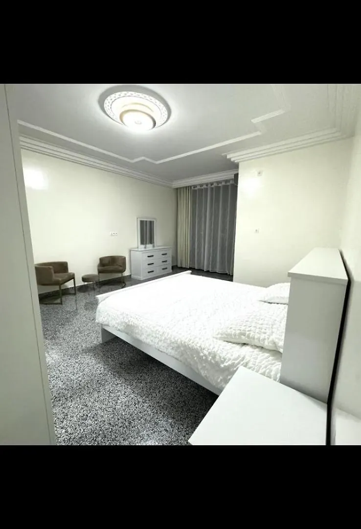 L'Imperial Apartment Dakar 0*,  Senegal